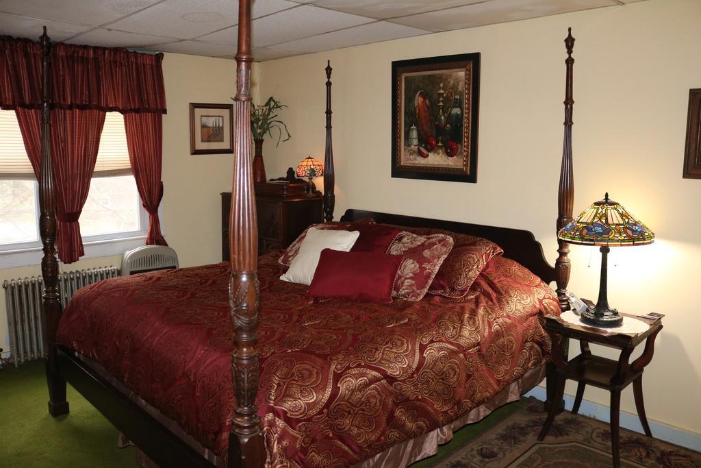 Colonial Inn Pine Hill Esterno foto