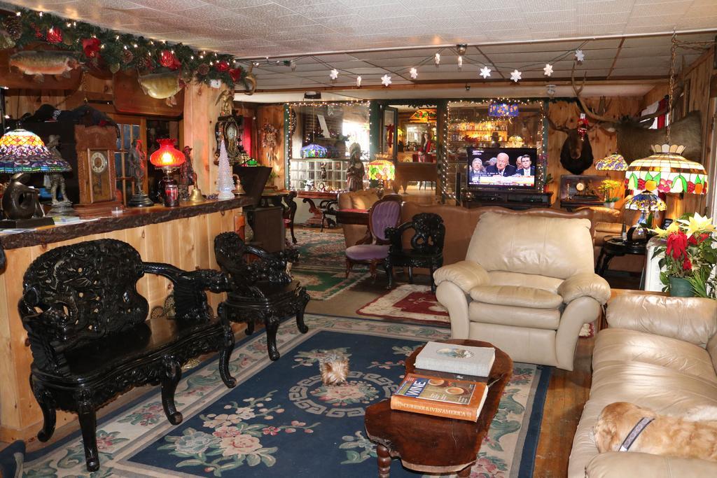 Colonial Inn Pine Hill Esterno foto
